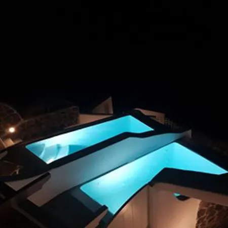 Adamant (adults Only) Fira (Santorini)